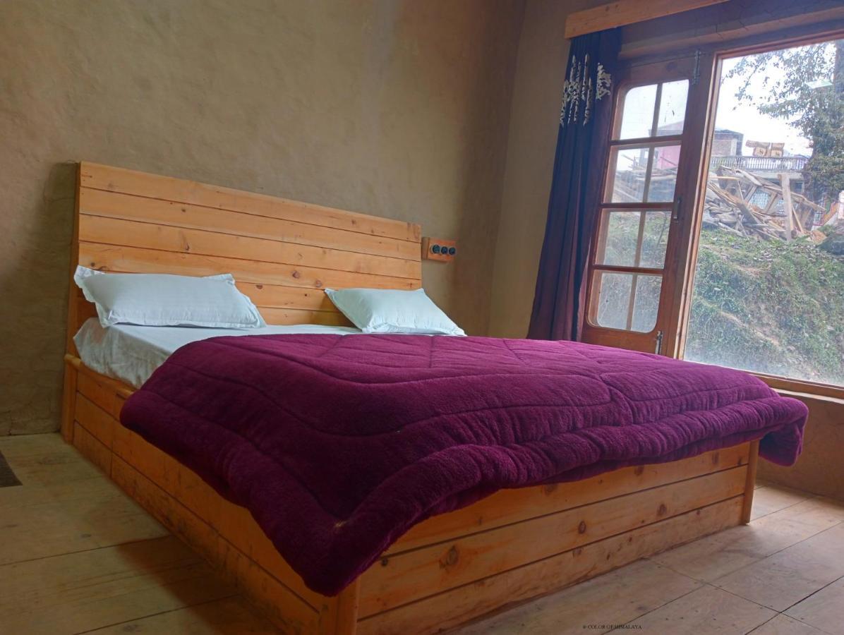 Loghouse At Khajjiar Lake Exterior foto